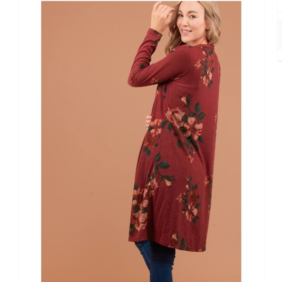 ONLY ONE LEFT!  Burgundy Floral Long Cardigan - Picture 5 of 5
